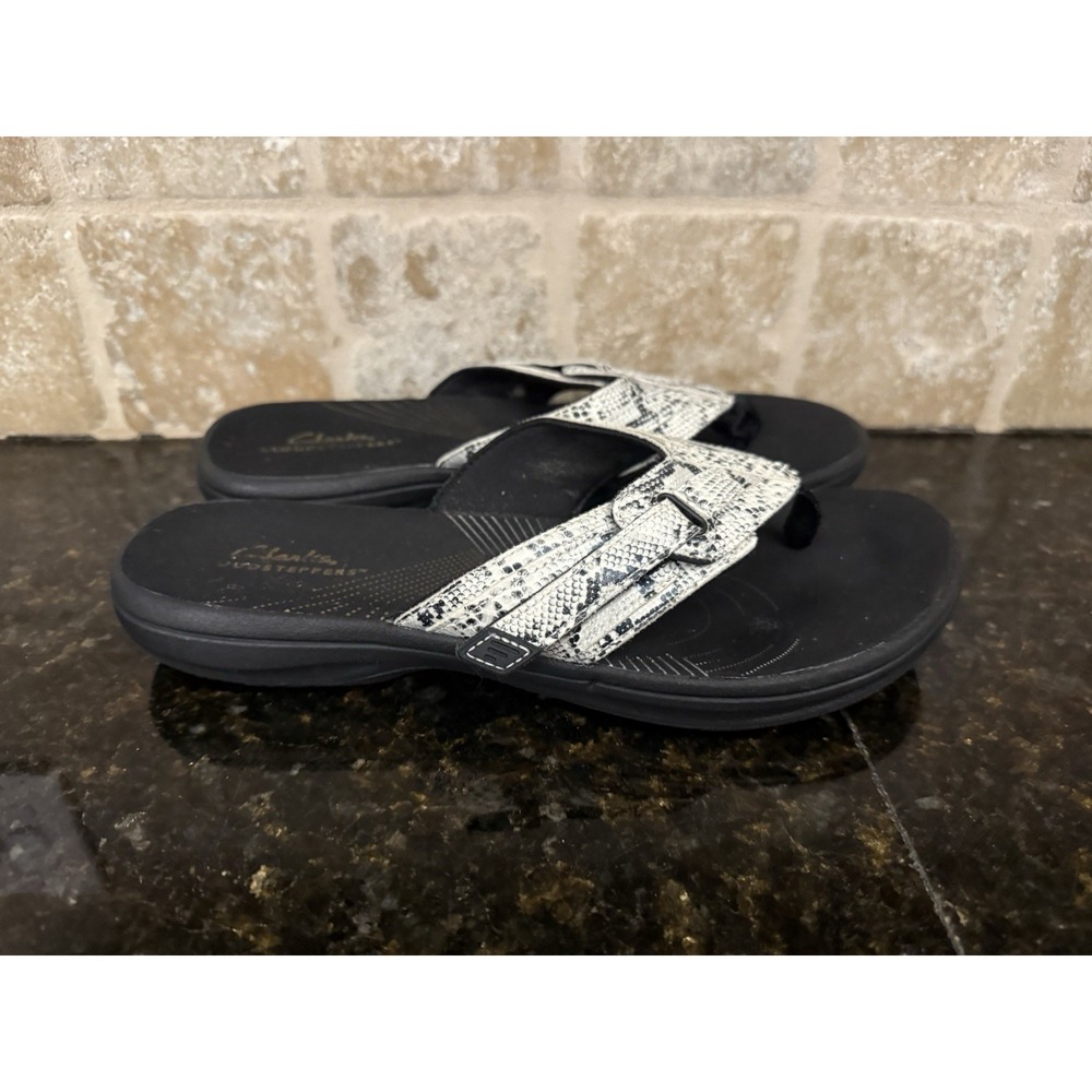 Clarks Cloudsteppers Women's Black Brinkley‎ Flip-Flop Sandal Size 8 EUC